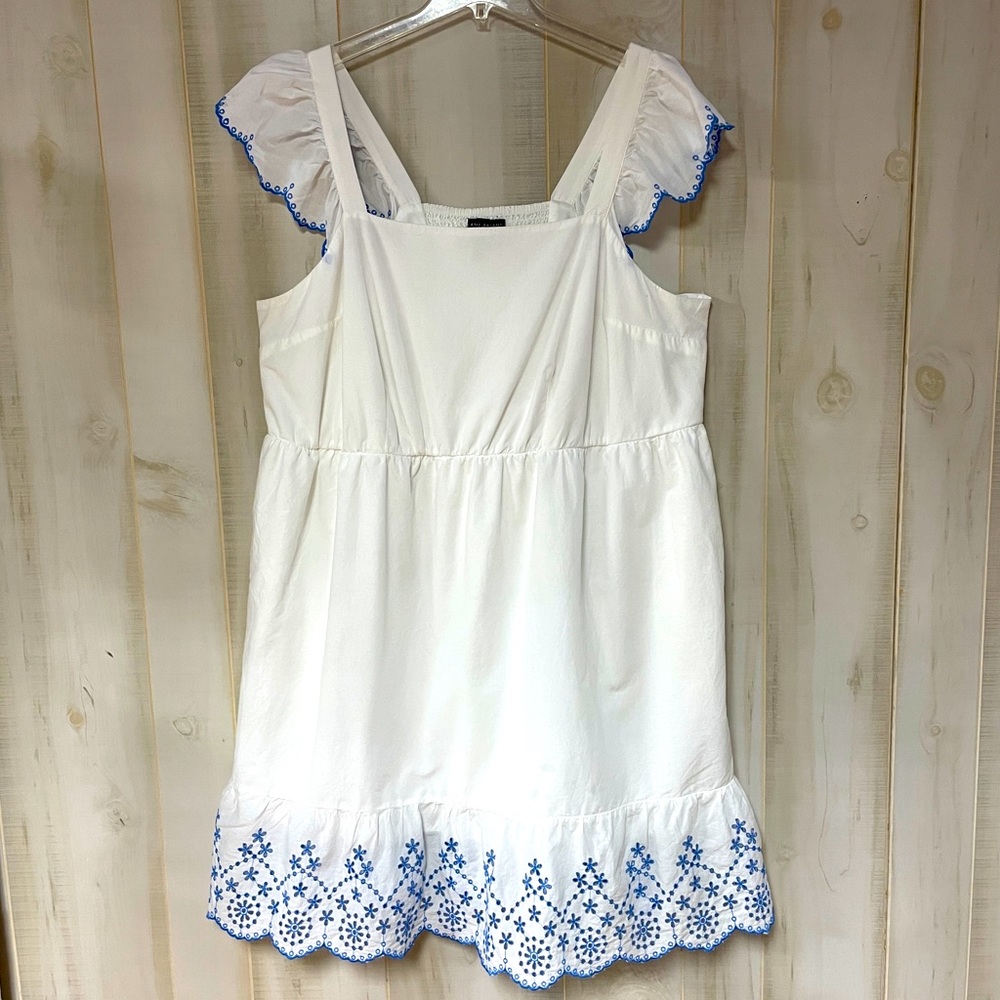 Lane Bryant White Blue Dress Embroidered, Pockets, Cotton Sz 20